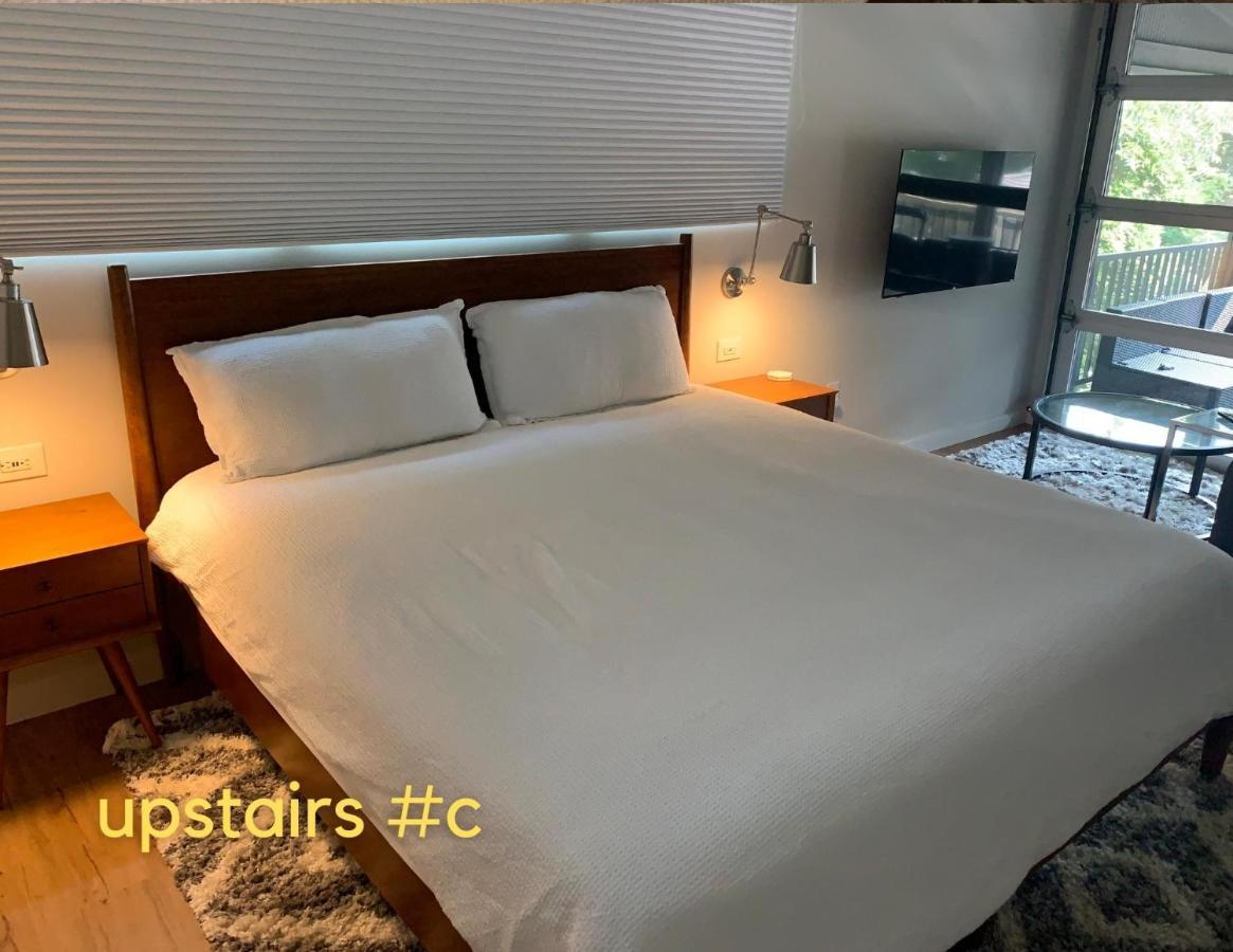 Normalbnb - 2 Blocks From Restaurants, Bars, Hospital Athens Buitenkant foto